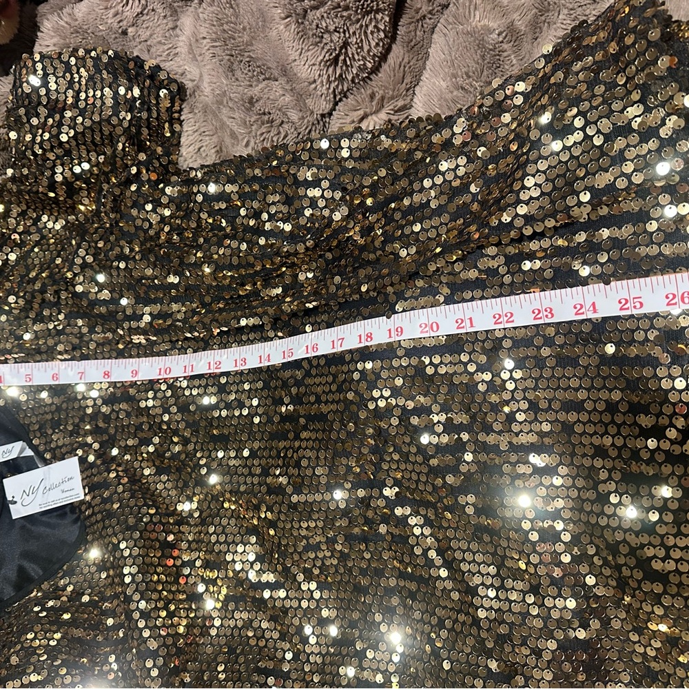 NY Collection Gold Sequin Black Blouse - Picture 5 of 7